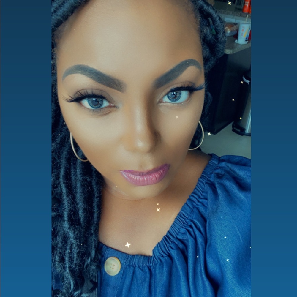 Meet your Posher, Centuryica